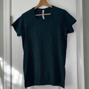 lululemon heathered dark teal swiftly short sleeve shirt, hip length sz 12